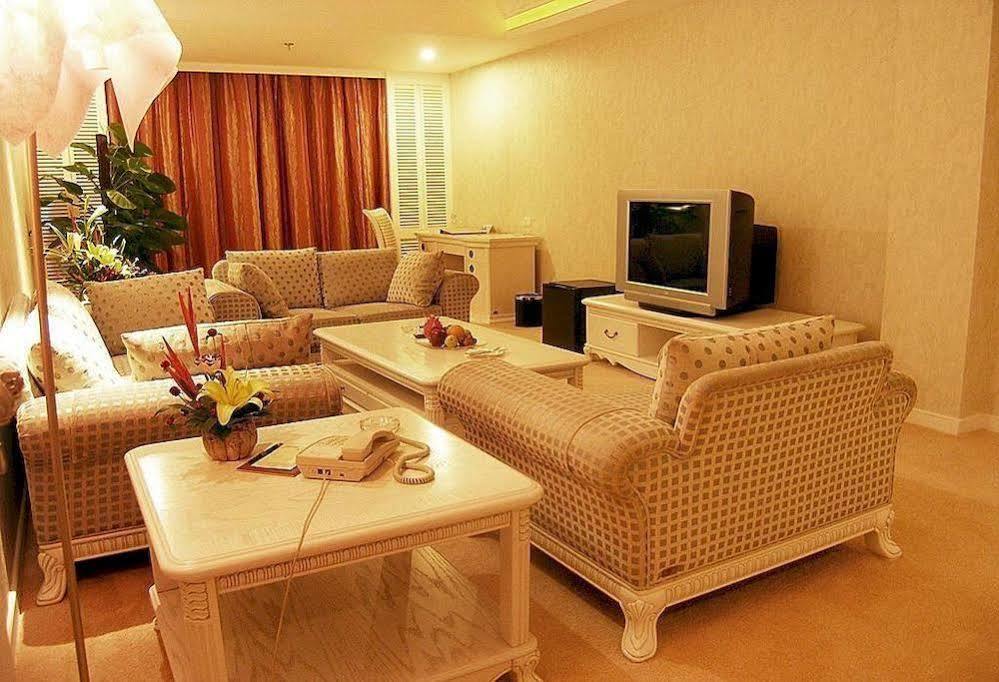 Dolton Resort Tongshenghu Changsha Exterior photo