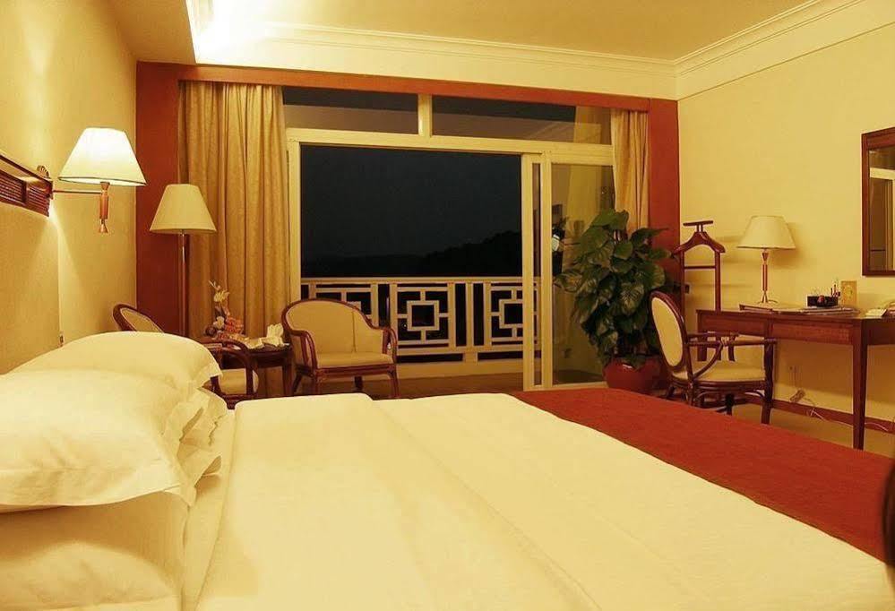 Dolton Resort Tongshenghu Changsha Exterior photo
